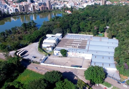 Imagem sobre <span>Fábricas y productos</span>